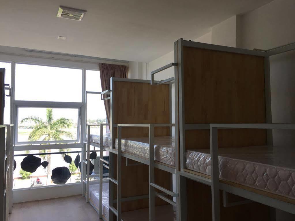 One Stop Hostel Phnom Penh Exteriör bild