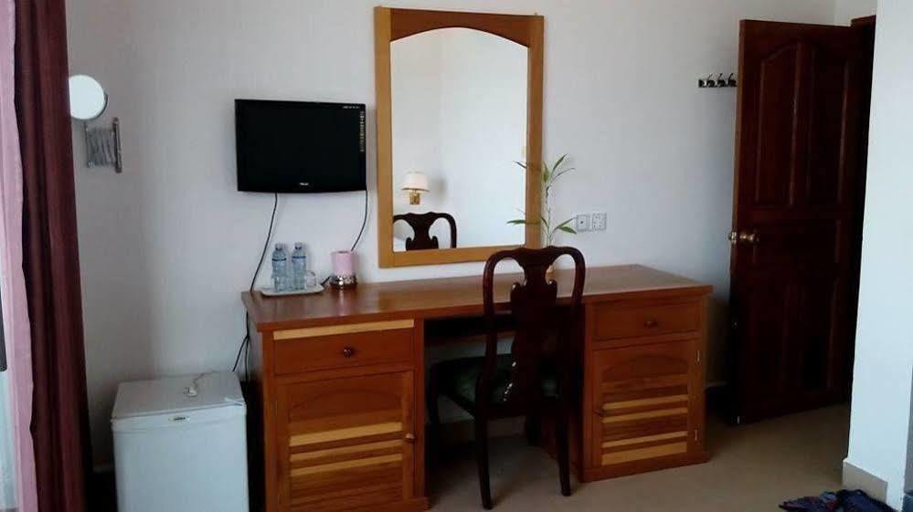 One Stop Hostel Phnom Penh Exteriör bild