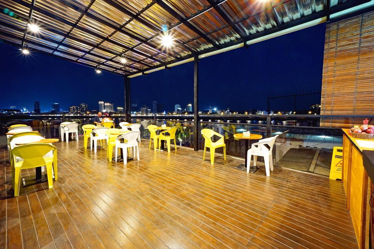 One Stop Hostel Phnom Penh Exteriör bild